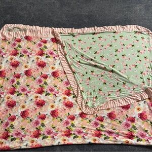 Posh peanut Marlene & Sylvie Patoo